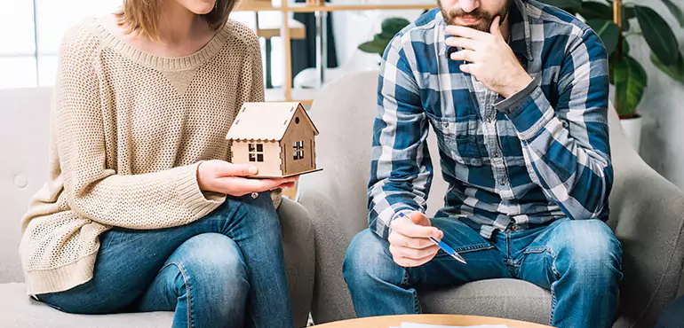 Why Sell Your House During Divorce in Bakersfield, CA?