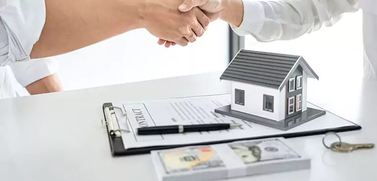 Why Choose Bakersfield Home Buyers to Buy Your Home Off Market On Cash in Bakersfield, CA?