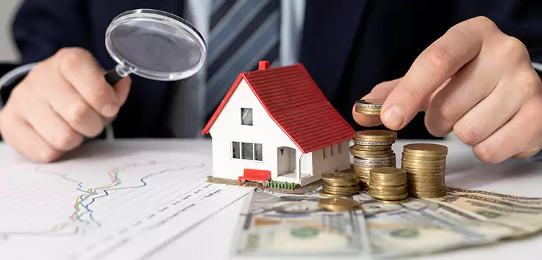 Home Needing Updates in Any Conditions for Cash in Bakersfield, CA