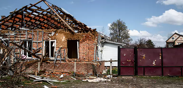 Types of Houses We Buy Without Repairs in Bakersfield, CA